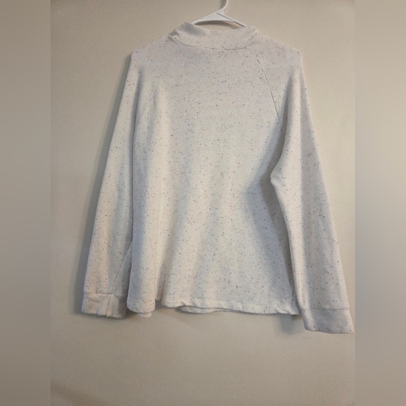 White Speckled Button Sweater By White Birch Size Medium - Picture 5 of 5
